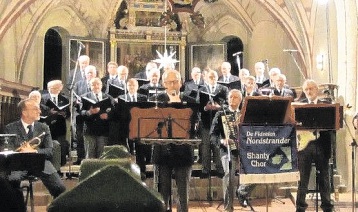 De Fideelen Nordstrander (Adventskonzert in der Kirche)